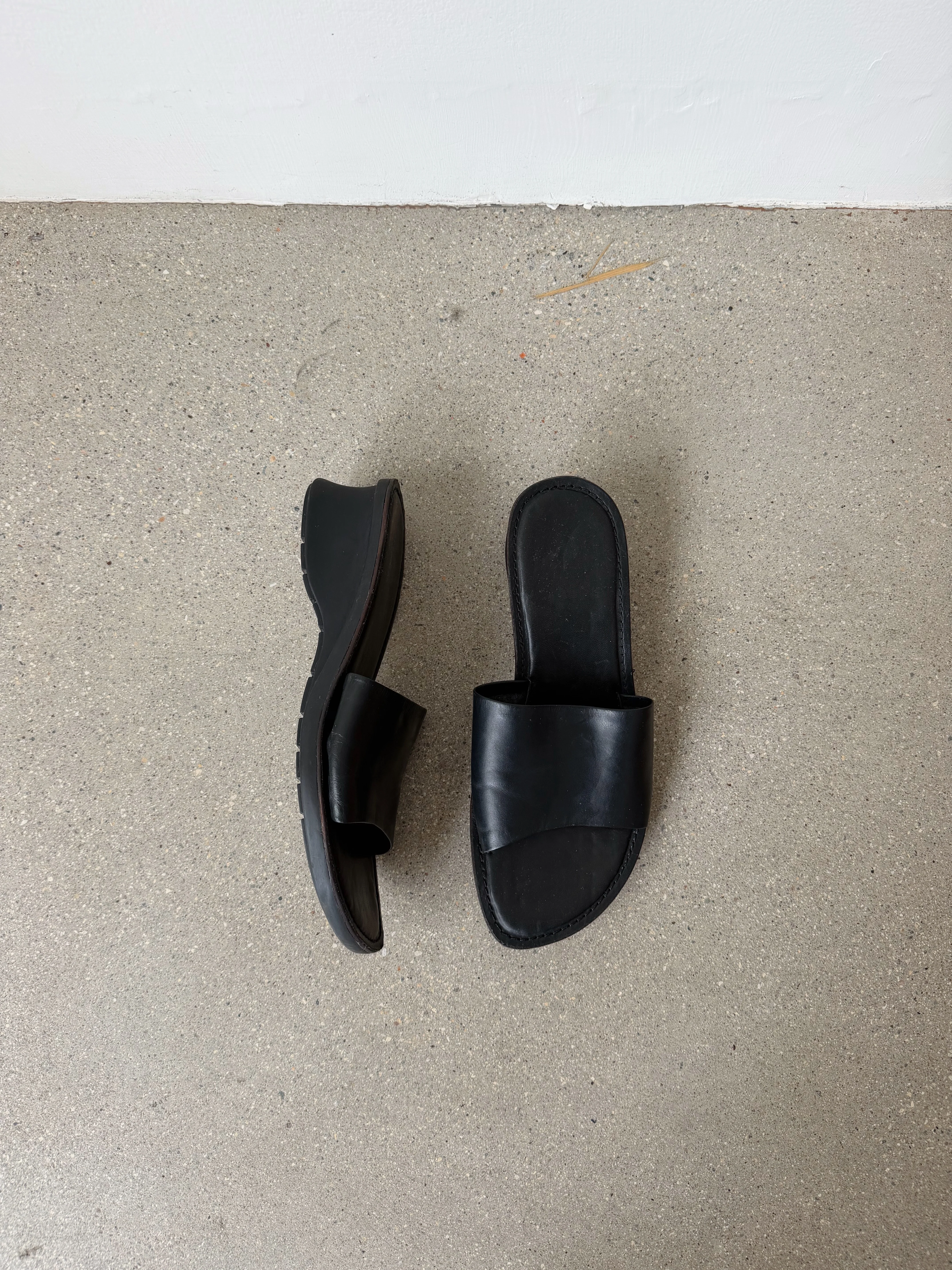 Vintage Footwear & Accessories